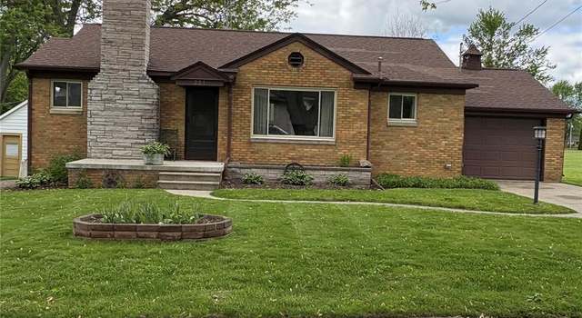 Photo of 221 Grove St, Otisville, MI 48463