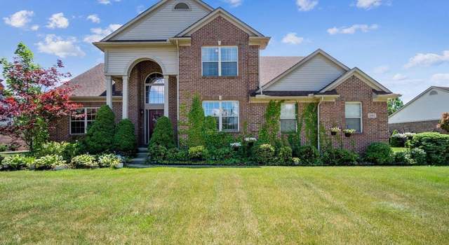 Photo of 2482 River Woods Dr N, Canton, MI 48188