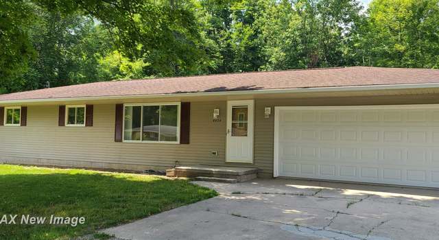 Photo of 4404 Eastport Dr, Bridgeport, MI 48722