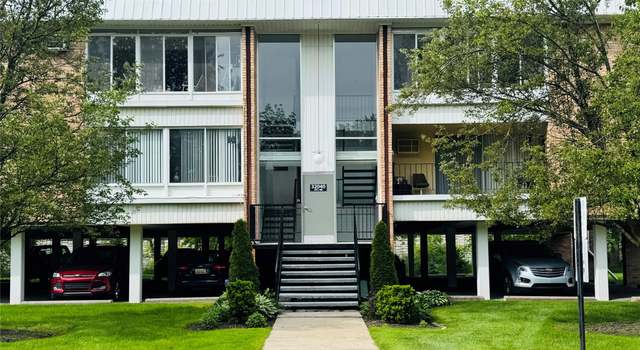 Photo of 32040 Grand River Ave #47, Farmington, MI 48336