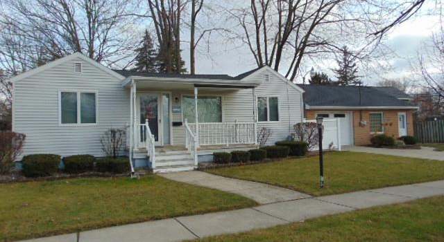 Photo of 120 N Union St, Ithaca, MI 48847