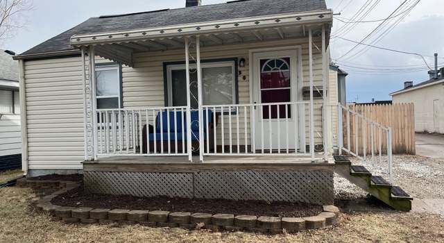 Photo of 30 E Shevlin Ave, Hazel Park, MI 48030