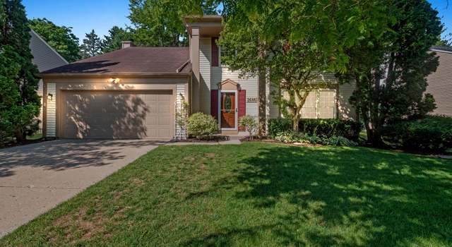 Photo of 2686 Orbit Dr, Lake Orion, MI 48360