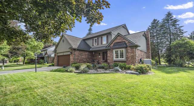 Photo of 650 Lexington Dr, Rochester Hills, MI 48307