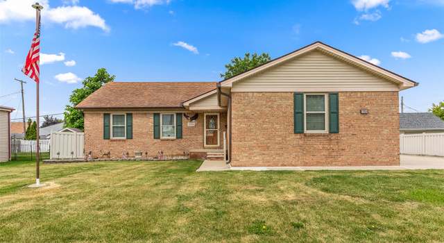 Photo of 17054 Matthews St, Riverview, MI 48193