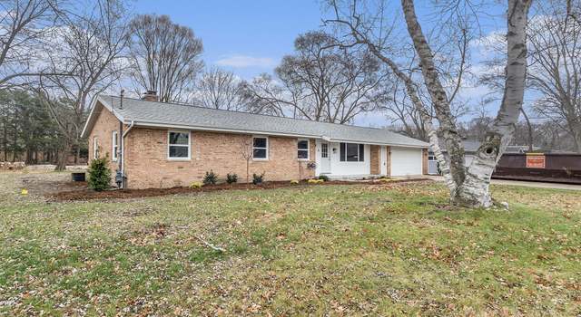 Photo of 15 N Division Ave, Holland, MI 49424