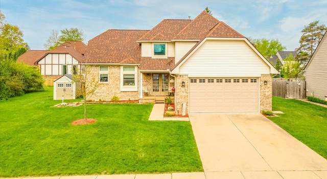 Photo of 454 Breakwater Ct, Belleville, MI 48111