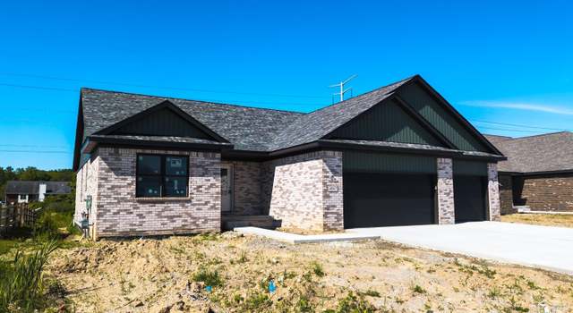 Photo of 4887 Skylark Dr, Monroe, MI 48161
