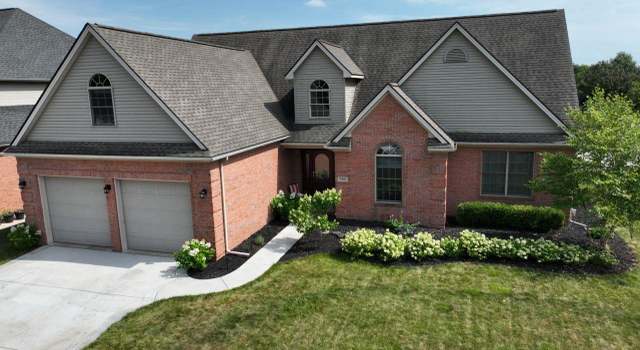 Photo of 785 Saint James Park Ave, Monroe, MI 48161