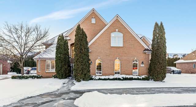 Photo of 122 Sand Bar Ln, Detroit, MI 48214