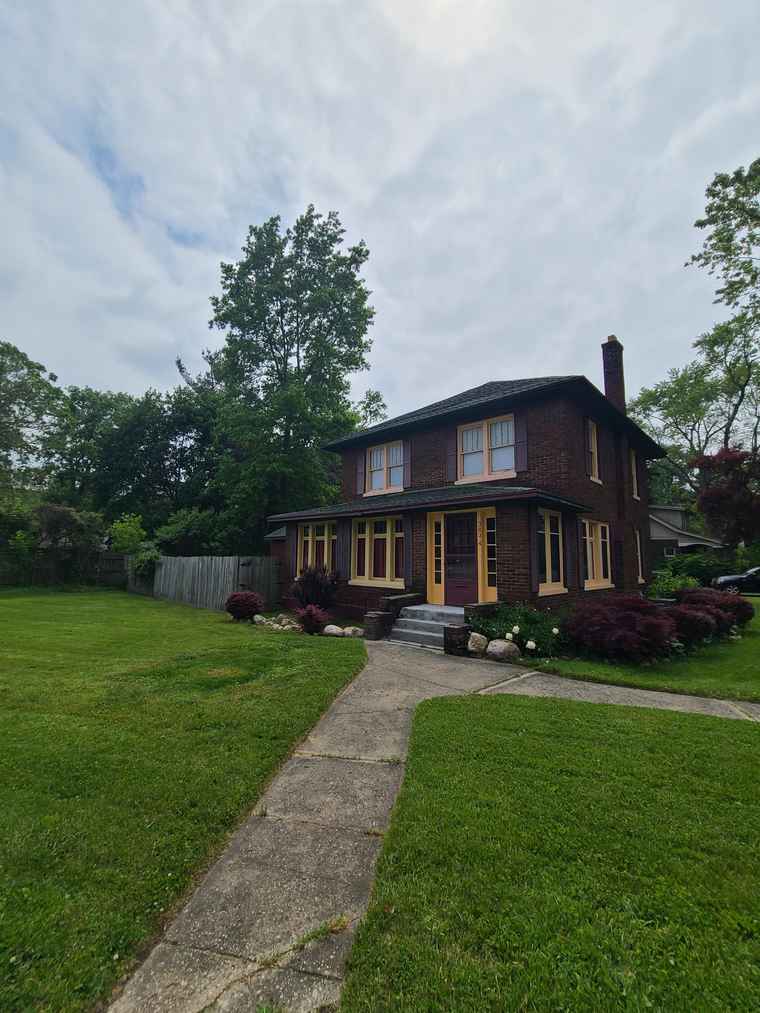 Photo of 3804 Portage St Kalamazoo, MI 49001