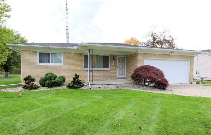 4334 Woodrow Burton MI 48509 MLS 5050126101 Redfin