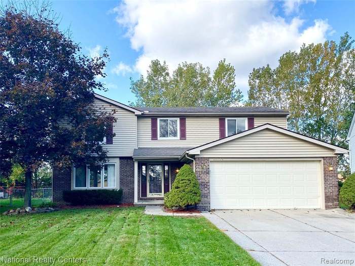 45644 Bartlett Dr Canton Twp Mi 48187 Mls 219107230 Redfin