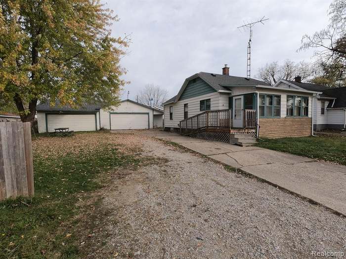 1399 Norton St Burton MI 48529 MLS 20230093687 Redfin