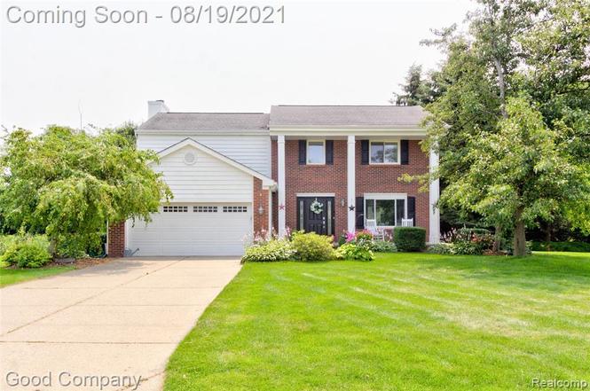 8757 Williamsport Dr, White Lake Twp, MI 48386 | MLS ...