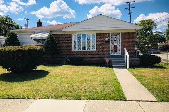 18002 Prosper Ave, Eastpointe, MI 48021 | MLS# 2200059509 | Redfin