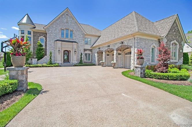 1630 Serene Ct, Rochester Hills, MI 48306 | MLS ...