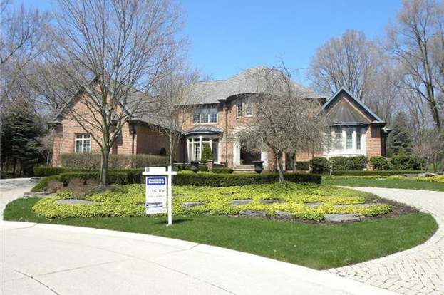 18947 Oak Leaf Ct Northville Mi 48168 Mls 213070082 Redfin 18947 Oak Leaf Ct Northville Mi 48168