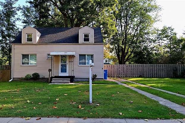 25545 Ross St Dearborn Heights MI 48125 MLS 20230081267 Redfin