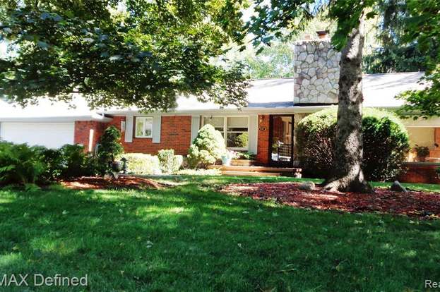 247 Rochdale Dr S Rochester Hills Mi 48309 Mls 219082306 Redfin