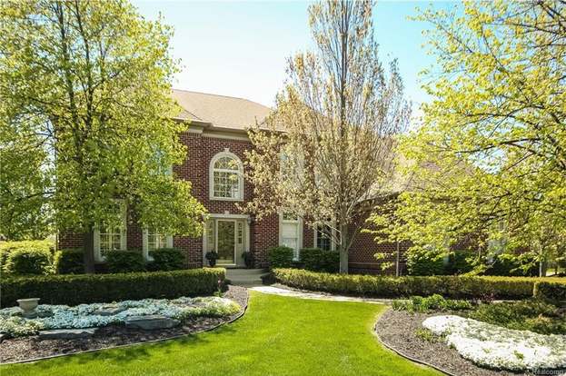 45933 Tournament Dr Northville Twp Mi 48168 Mls 217061385 Redfin 45933 Tournament Dr Northville Twp Mi 48168