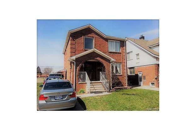 7327 Kentucky St Dearborn Mi 48126 3 Beds 3 5 Baths