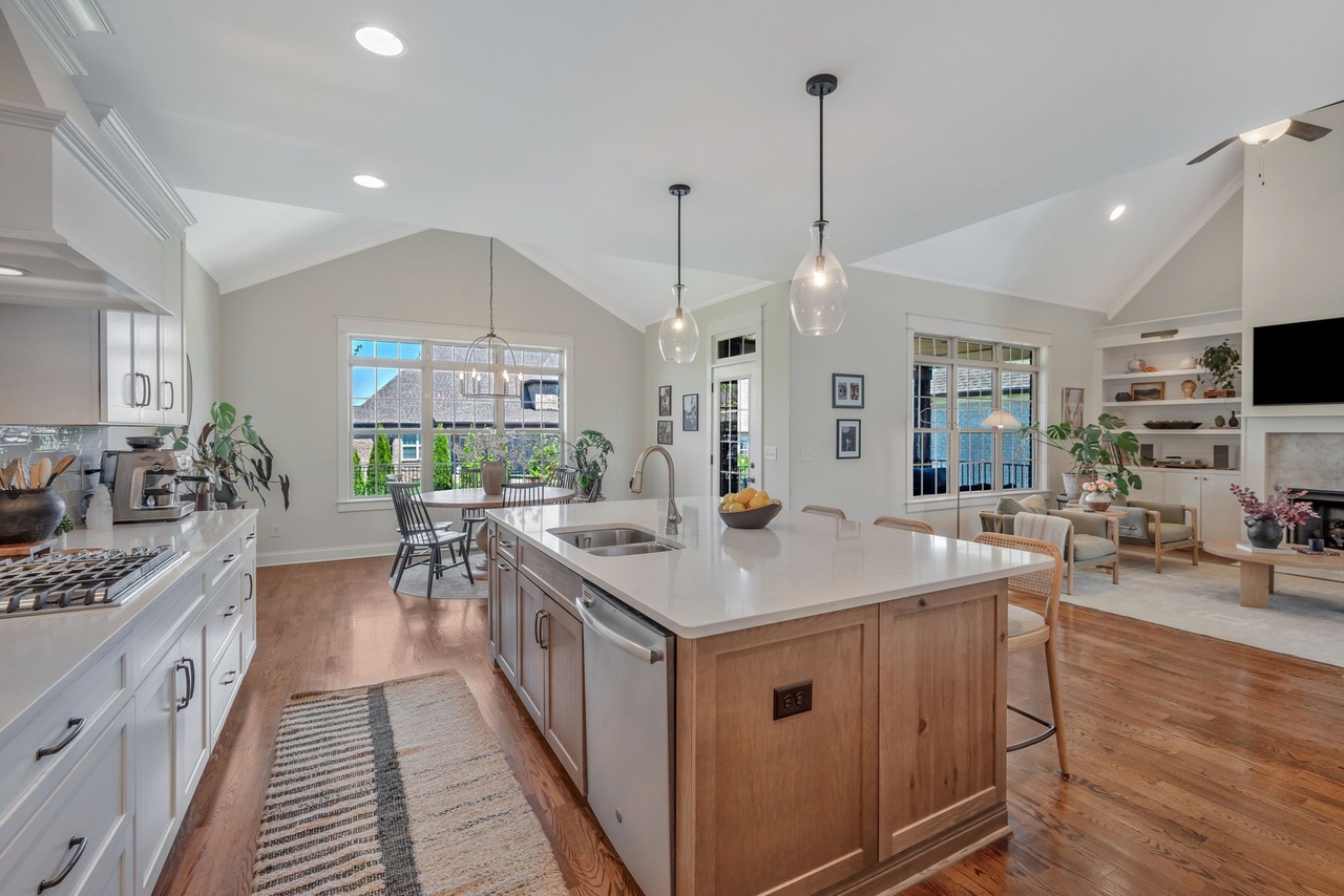 1009 Alpaca Dr, Spring Hill, TN 37174 | MLS# 2817205 | Redfin