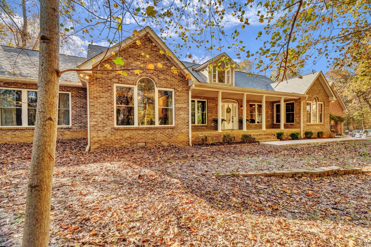 1006 Clearview Pt, Cottontown, TN 37048 MLS 2097409 Redfin
