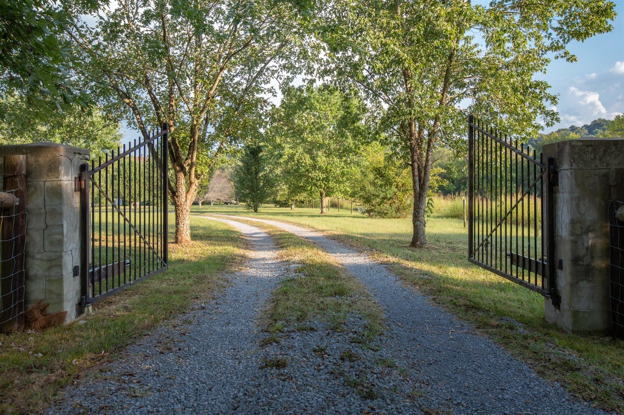 5350 Leipers Creek Rd, Franklin, TN 37064 MLS 2080583 Redfin