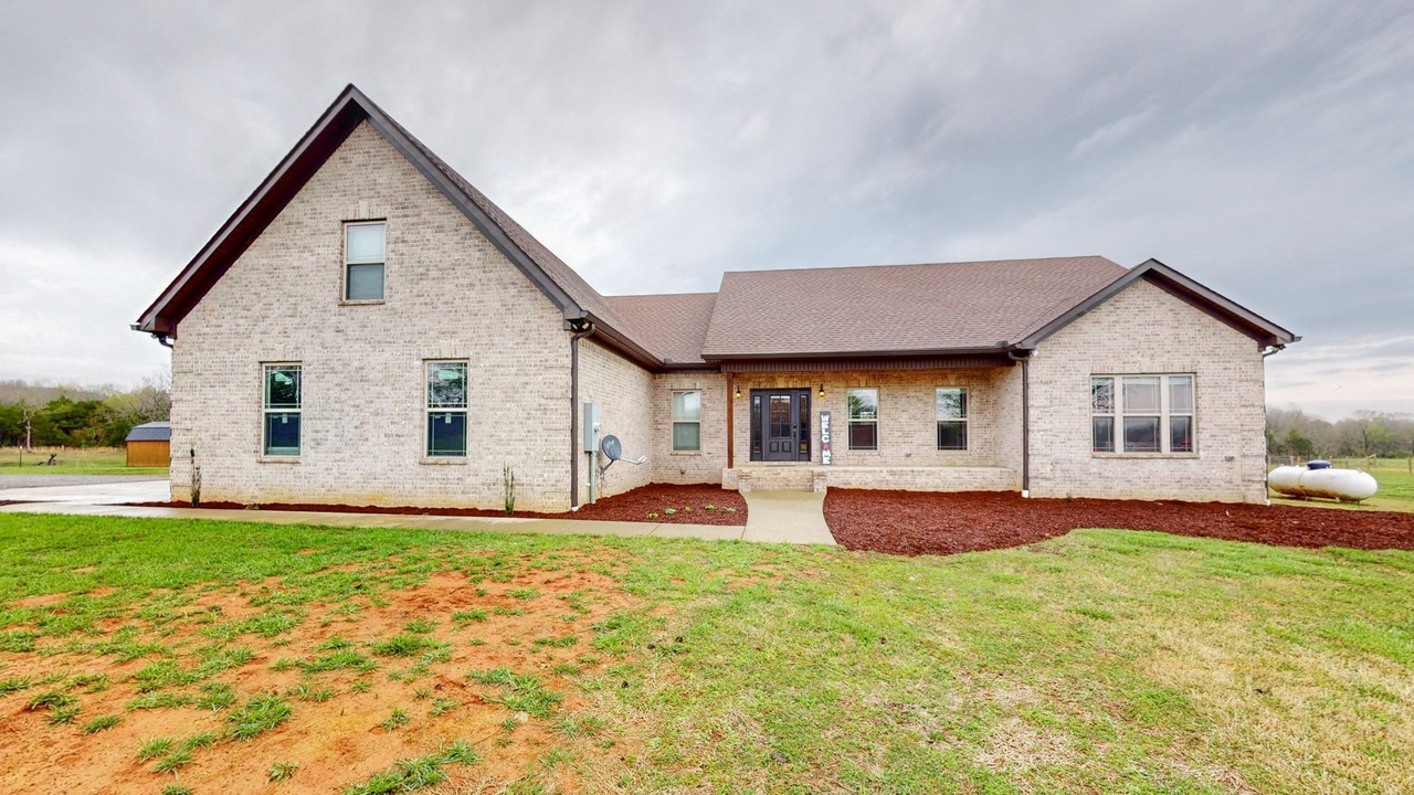 209 Adams Ln, Bell Buckle, TN 37020 | MLS# 2635589 | Redfin