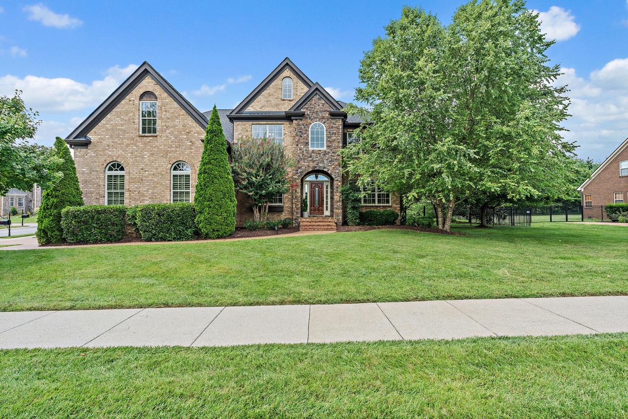 RVL-S-KAAH・WAAG 6033 Stags Leap Way, Franklin, TN 37064 | For Sale