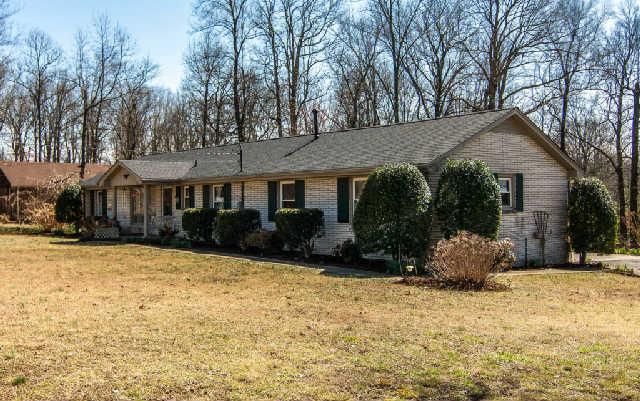 1012 Lennox Ave, Greenbrier, TN 37073