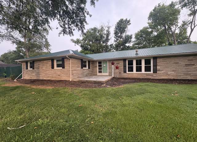Property at 8827 Horton Hwy, College Grove, TN 37046, 3 beds, 2 baths