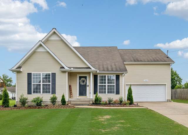 Property at 2808 Belle Meade Pl, Columbia, TN 38401, 3 beds, 2.5 baths