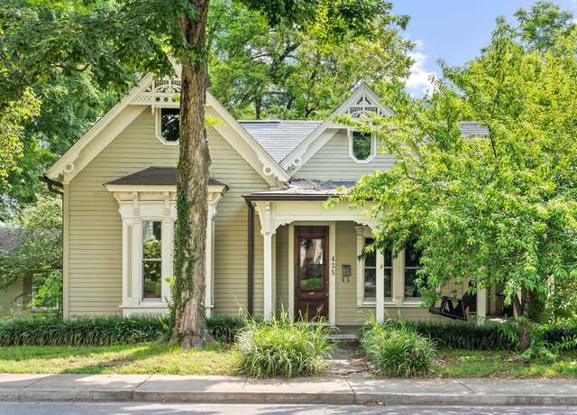 Property at 425 Greenwood Ave, Clarksville, TN 37040, 5 beds, 3 baths