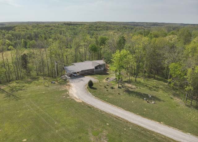 Property at 293 Horseshoe Bend Rd, Linden, TN 37096, 3 beds, 2 baths