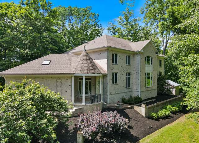 Property at 2754 Broyles Ln, Franklin, TN 37069, 4 beds, 5 baths