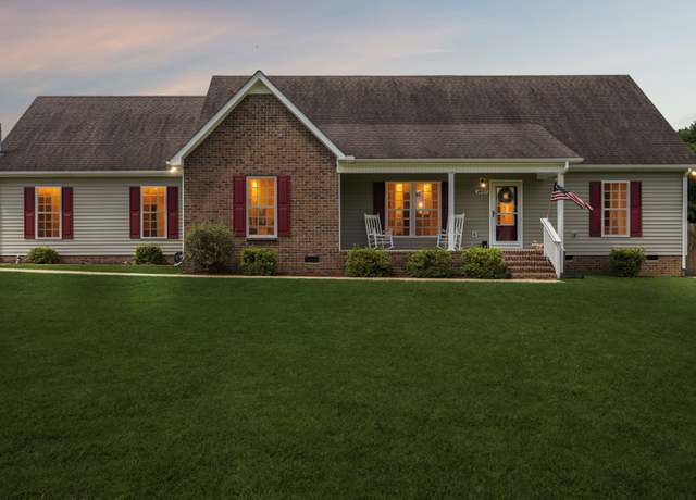 Property at 1493 Azalee Ln, Chapel Hill, TN 37034, 3 beds, 2 baths