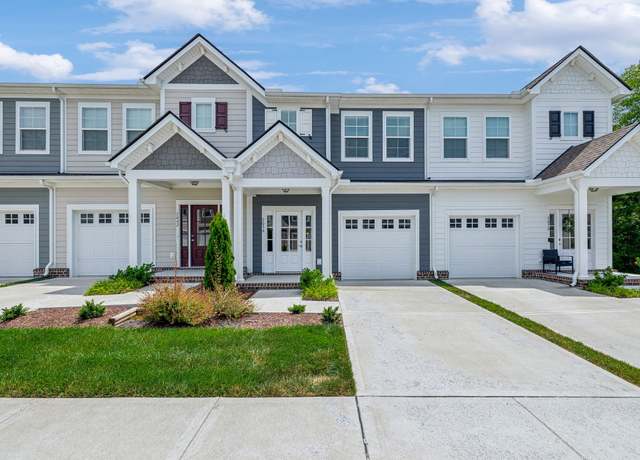Property at 7036 Gracious Dr, Franklin, TN 37064, 3 beds, 2.5 baths