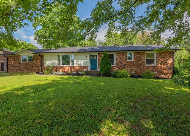 Property at 126 Greenyards Pl, Hendersonville, TN 37075, 3 beds, 1.5 baths