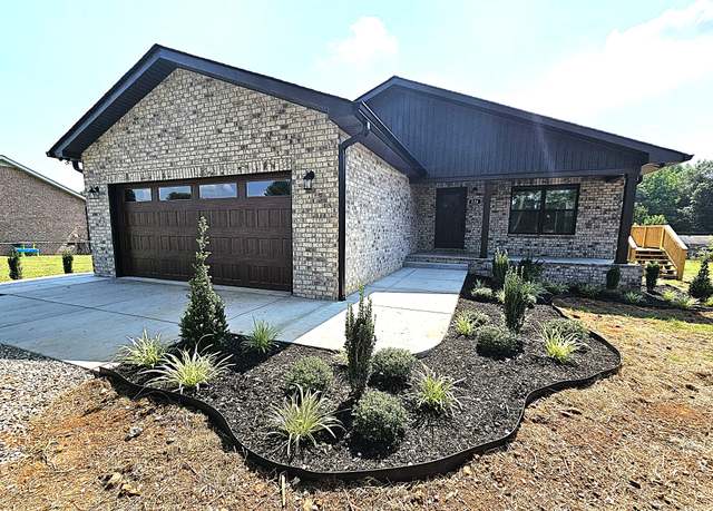 Property at 226 Elmwood Dr, Rock Island, TN 38581, 3 beds, 2 baths