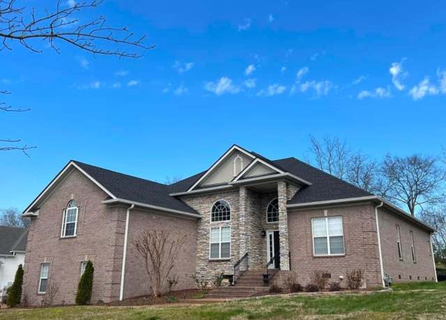 Property at 1011 Island Brook Dr, Hendersonville, TN 37075, 5 beds, 4 baths