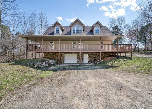 Property at 185 Tubular Dr, Livingston, TN 38570, 3 beds, 2.5 baths