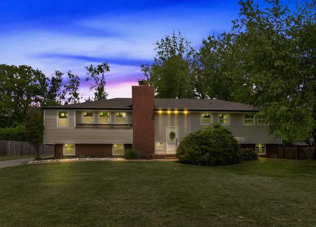 Property at 404 Morton St, Smyrna, TN 37167, 6 beds, 4 baths