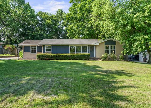Property at 485 Hogan Rd, Nashville, TN 37220, 3 beds, 2 baths