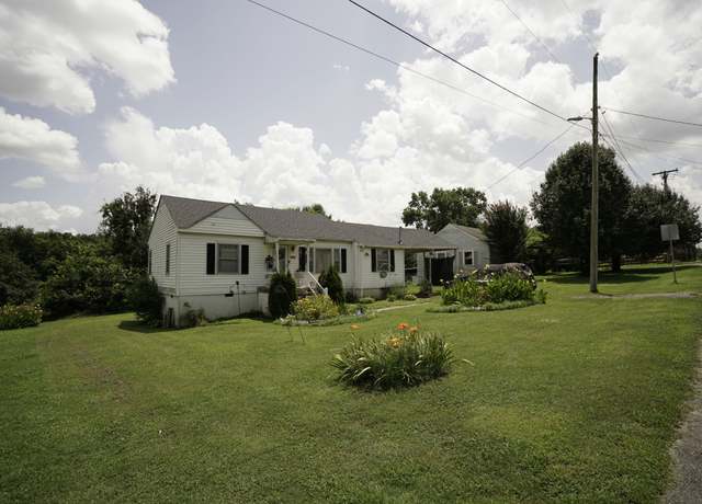 Property at 4252 Woods St, Old Hickory, TN 37138, 3 beds, 1 bath
