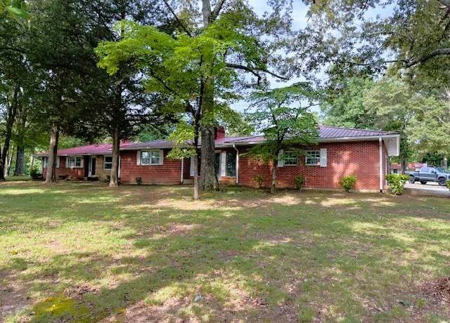 Property at 1873 Francis Ferry Rd, Mcminnville, TN 37110, 3 beds, 3 baths