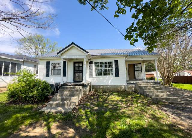Property at 124 West Gray St, Gallatin, TN 37066, 3 beds, 1 bath