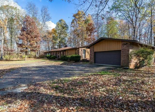 Property at 942 Scarlett Oaks Rd, Maryville, TN 37801, 3 beds, 2 baths