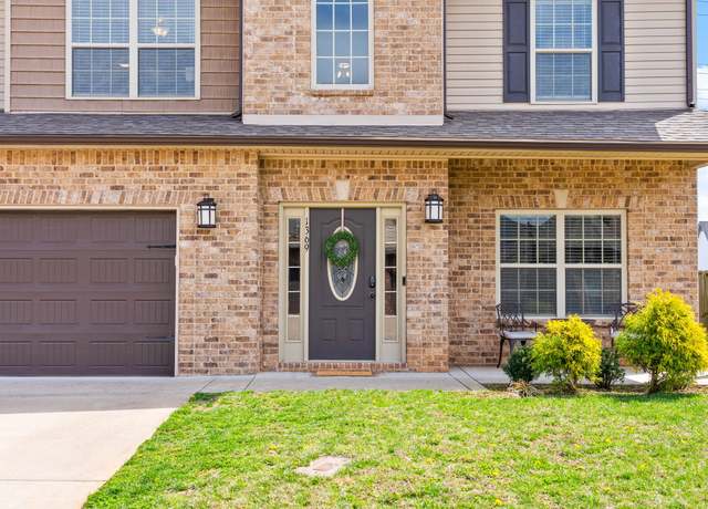 Property at 1369 Millet Dr, Clarksville, TN 37040, 5 beds, 3 baths